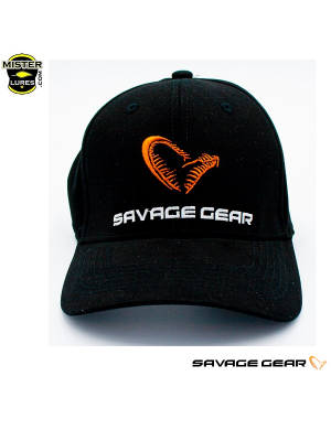 Savage Gear. Gorra negra